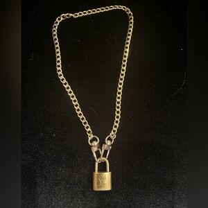 #317 Authentic LOUIS VUITTON Lock Key Padlock Brass Polished Necklace Bracelet